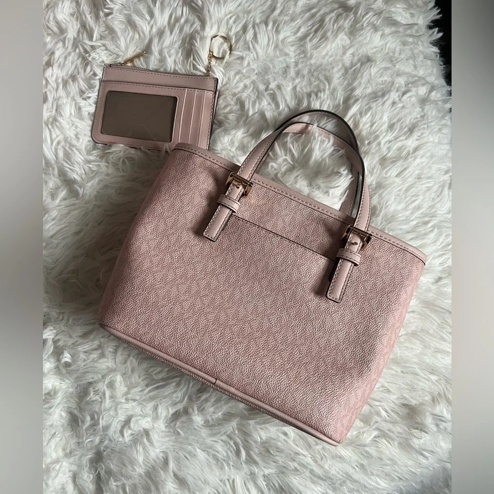 Michael Kors Purse pink and wallet